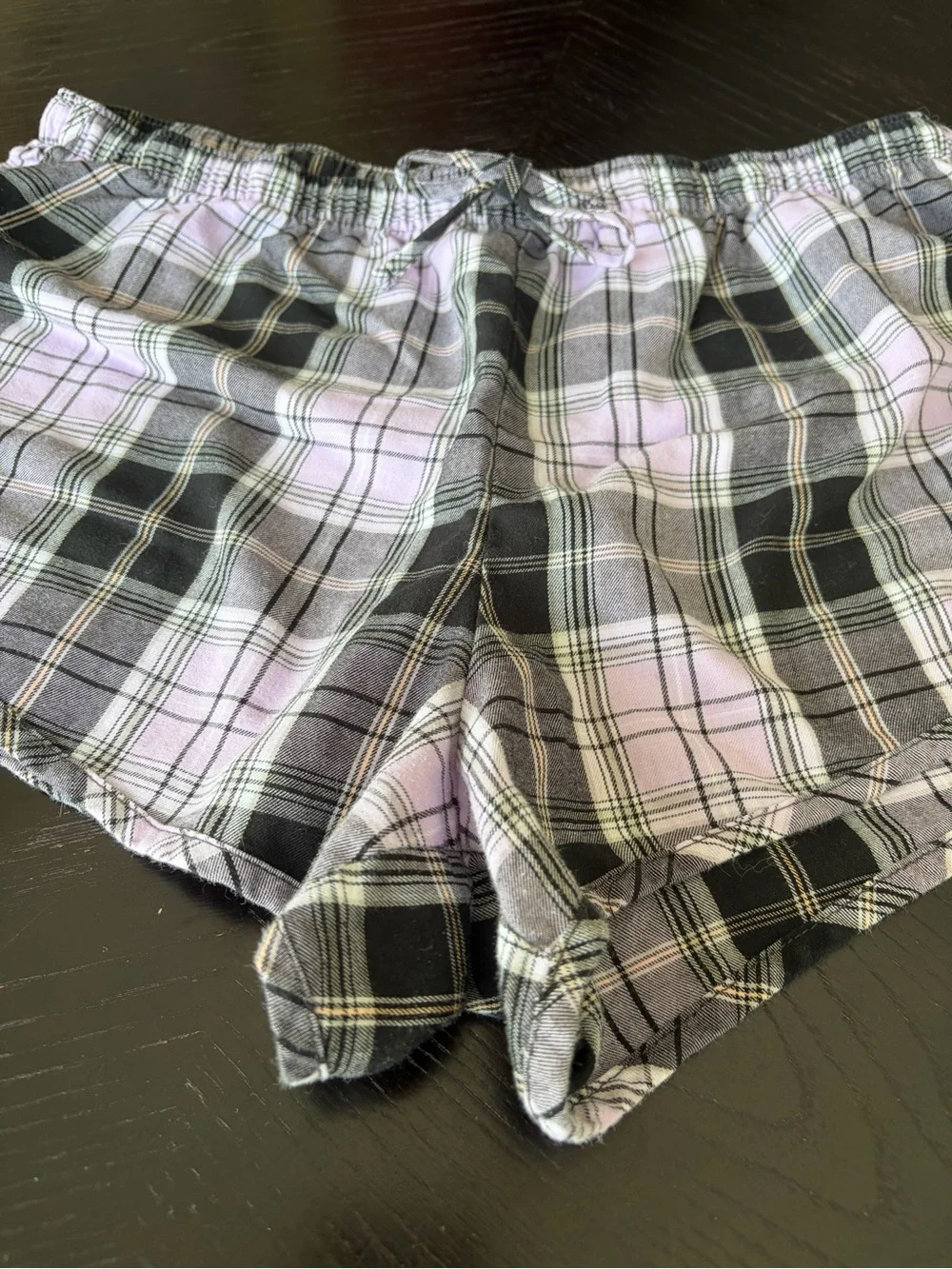 Secret Treasures Plaid Lounge Shorts - light purple & Black
